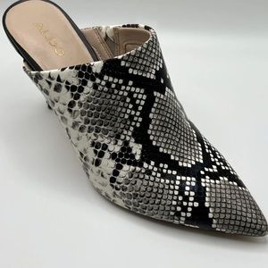 ALDO Pointed Toe Slip On Heels Black White Faux Snakeskin Size 7.5 EUC